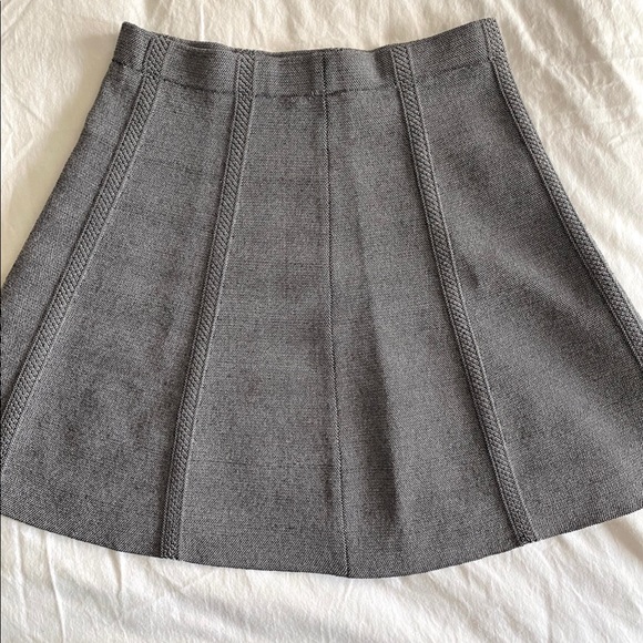 Zara (basics) Mini Skirt Grey Size M - Picture 4 of 6